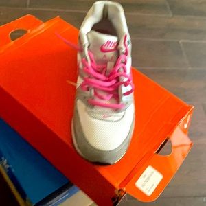 Nike Tennies
